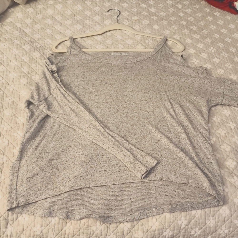 Cold Sholder Heather Gray Long Sleeve Sweater